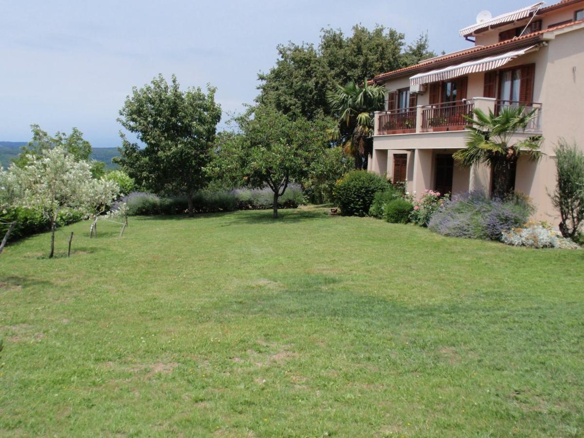 Apartments With A Parking Space Presika, Labin - 7390 Esterno foto